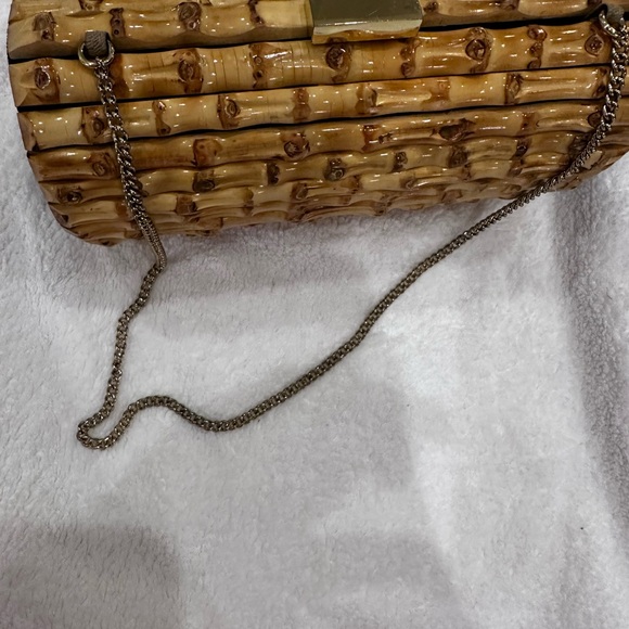 Rattan clutch! Rattan in good condition lining inside of purse shows some wear. - Picture 6 of 14
